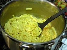 Macaroni and Cheese Primavera Photo