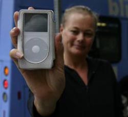 woman with ipod