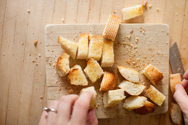 grilled baguette croutons