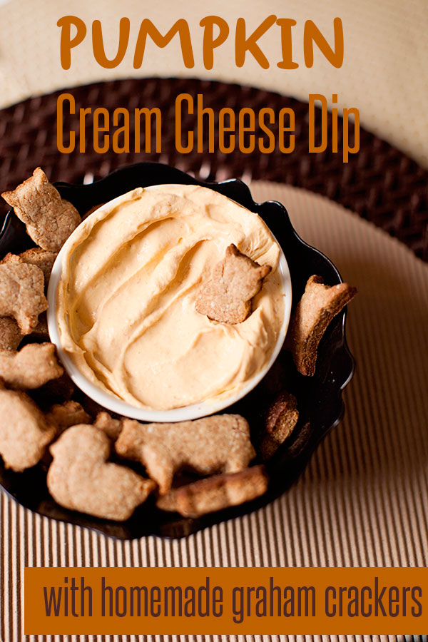 pumpkin cream cheese dip and-crackers