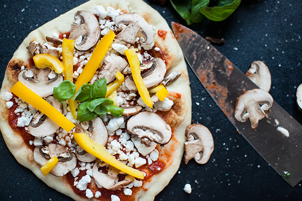 naan-veggie-pizza