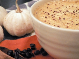 Vegan Pumpkin Spice Latte Photo