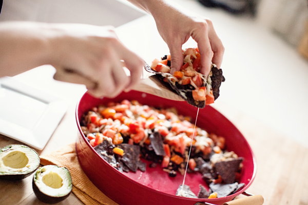 Make This Recipe: Trashcan Nachos with Turkey and Black Beans